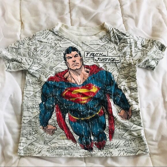 Superman boys T-shirt size 2 - Picture 1 of 2